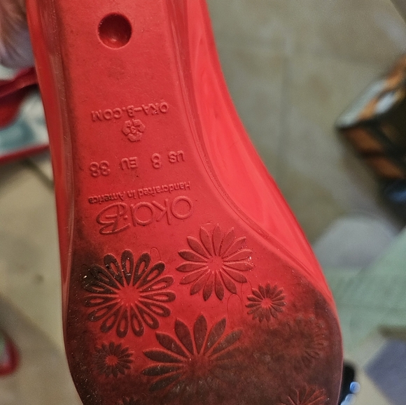 Cherry red Oka b wedge size 8 - Picture 4 of 4